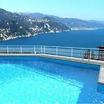 Portofino Est 3*